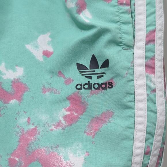 Adidas H48523 All Day I Dream About Tie-Dye Swim Shorts Men's Size S Primegreen - Picture 2 of 8